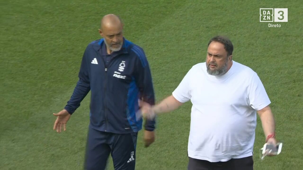 Marinakis furioso com Espírito Santo