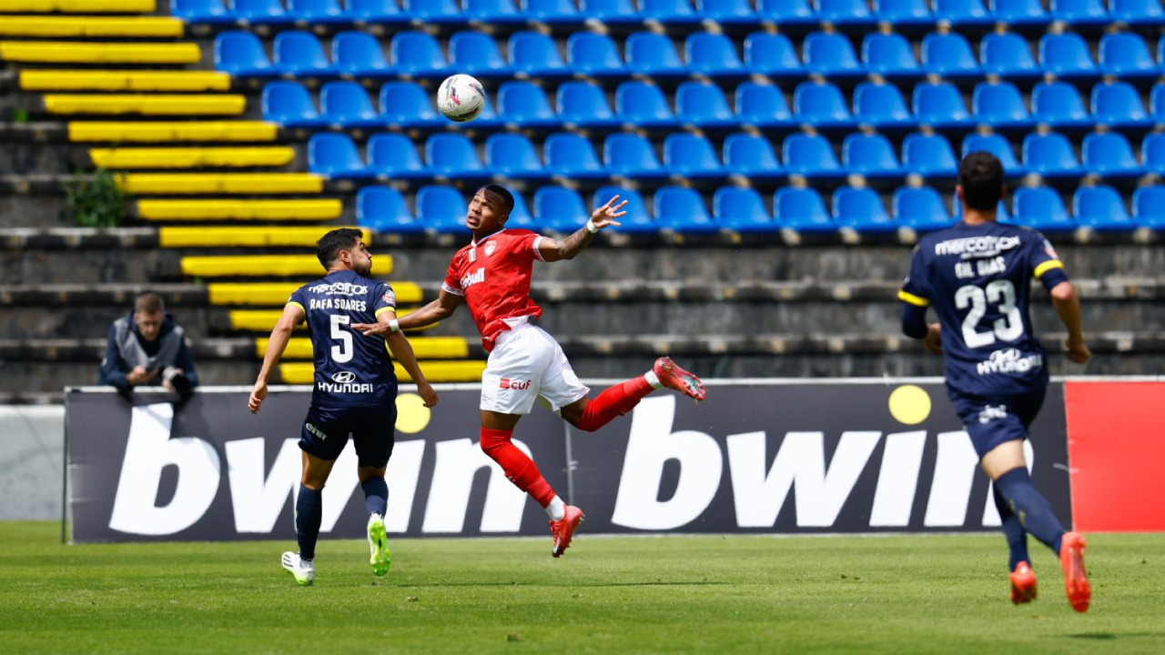 Edney Silva, jogador do Santa Clara