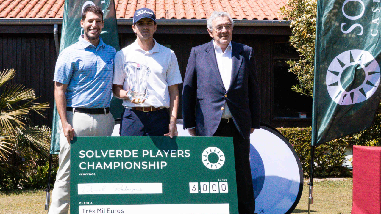 Daniel da Costa Rodrigues com Rui Morris (à esquerda) e Manuel Silva Carvalho