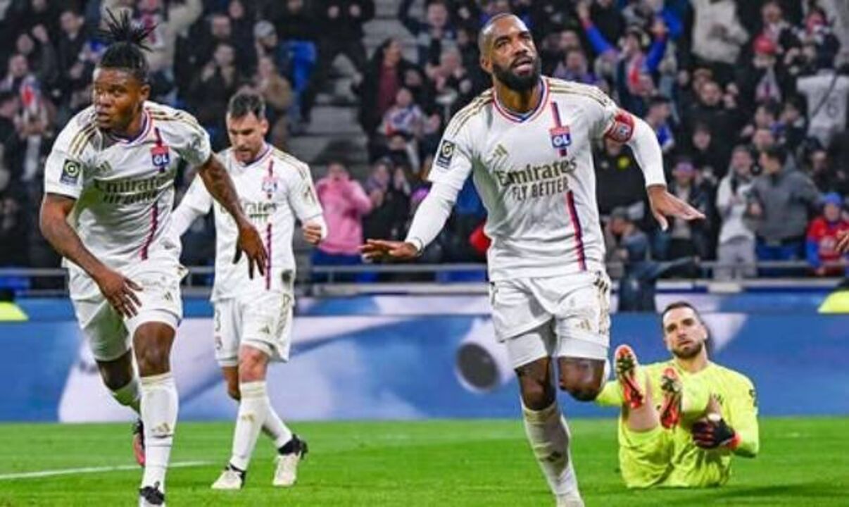 Alexandre Lacazette, jogador do Lyon