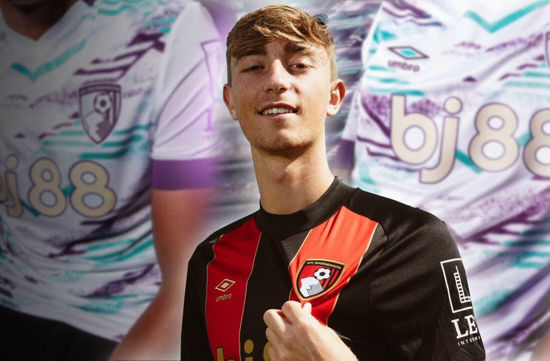 Craque defende cores do Bournemouth