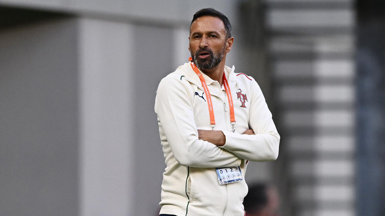  Treinador de 52 anos aponta a novo triunfo