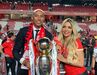 Luisão e Brenda Mattar