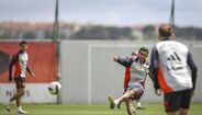 Boa disposição em mais um treino do Benfica