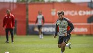 Boa disposição em mais um treino do Benfica