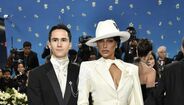 Juan David Borrero e Jasmine Tookes na Met Gala