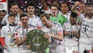 Harry Kane levantou o primeiro troféu da carreira