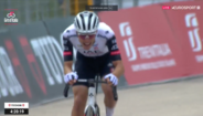 Giro: Ayuso conquista isolado sétima etapa e Roglic veste a camisola rosa