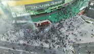Os adeptos do Sporting à volta do Estádio José Alvalade