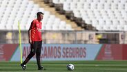 Sem Aursnes e Amdouni mas com Renato Sanches: as melhores imagens do treino do Benfica no Jamor
