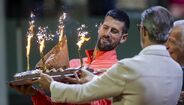 Sérvio teve direito a bolo de aniversário no court
