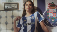 Sara Sampaio foi o rosto escolhido para a apresentação da nova camisola do FC Porto