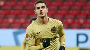 André Silva e os elogios de Kaká: «Mas ele sabe ver futebol?»