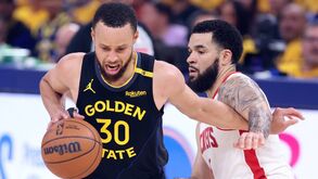 Stephen Curry e Fred VanVleet