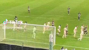 Herói nos descontos: outro ângulo do golo de Eduardo Quaresma que levou Alvalade à loucura