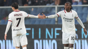 Rafael Leão e Giménez festejam golo frente ao Génova