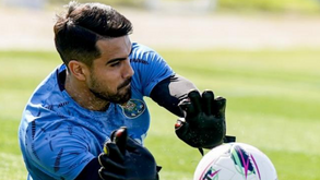 Diogo Costa e o Mundial de Clubes: «Queremos manter os pés bem assentes no chão»