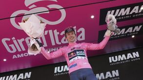 Roglic já lidera Volta à Itália: esloveno foi segundo no contrarrelógio da segunda etapa