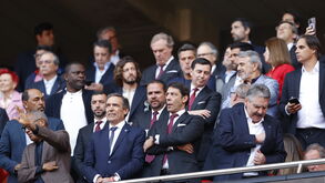 Rui Costa e Frederico Varandas assistem ao dérbi separados