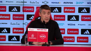 Bruno Lage contesta arbitragem: «Na dúvida, o VAR tem de chamar o árbitro...»