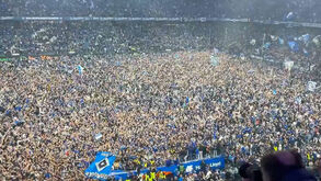 Hamburgo garante regresso à Bundesliga sete anos depois