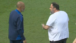 Marinakis furioso com Nuno Espírito Santo após empate do Nottingham Forest