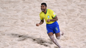Brasil renova título mundial de futebol de praia ao vencer a Bielorrússia