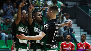 Jogadores do Sporting a festejar