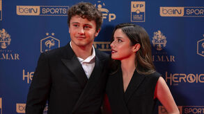 João Neves e Madalena Aragão brilham em noite de prémios do futebol francês