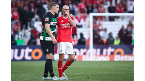 Mercado negro lucra com decisões: bilhetes para jogos do título e Jamor à venda por... mil euros