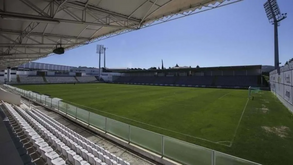 Estádio Comendador Joaquim de Almeida Freitas, casa do Moreirense