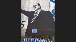 Família de Pinto da Costa assinala o 3.º mês do seu falecimento junto ao Estádio do Dragão