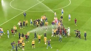 Espanyol ligou sistema de rega para evitar festa do rival e campeão Barcelona no relvado