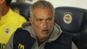 «Os adeptos não vão gostar de ouvir isto, mas Mourinho seria uma boa aposta para o Leeds...»