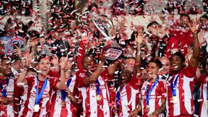 Grécia: Olympiacos conquista Taça e assegura primeira dobradinha desde 2019/20