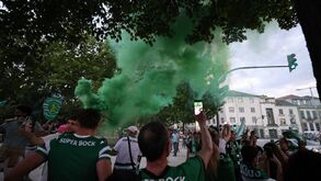 Como os adeptos do Sporting celebram o bicampeonato por todo o país
