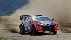 Rali de Portugal: Tänak voa em Fafe e Ogier mantém liderança