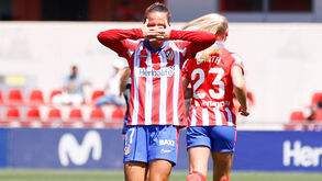 Tatiana Pinto bisa pelo Atlético Madrid e festeja à Gyökeres 