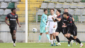 Cláudio Araújo prepara salto: do radar dos sub-21 aos interessados dentro e fora de Portugal