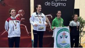 Campeões nacionais de esgrima brilham em Espinho