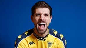 Xeka feliz ao renovar pelo Estoril: «Continuar a minha história nesta família» 