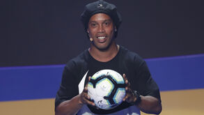 Ronaldinho: «Lamine Yamal pode fazer história no futebol»