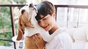 Está sempre a chamar o seu cão? Pare já de fazer isso! Saiba as consequências do alarmismo excessivo