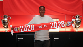 Thaís Lima assina contrato profissional com a equipa feminina do Benfica: «É um orgulho»