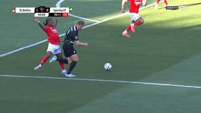 O lance do penálti de Renato Sanches aos 90'+9 que permitiu a Gyökeres empatar