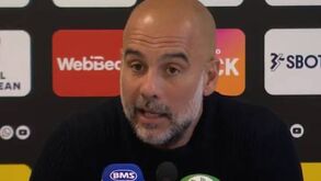 Guardiola 'atira-se' a jornalista e remete explicações sobre Grealish... para Hugo Viana