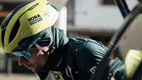 Primoz Roglic torna a cair e abandona Giro de Itália