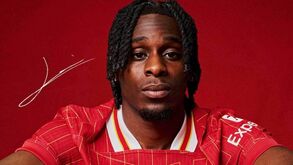 Mercado ao minuto: Real Madrid anuncia saída de defesa, Rui Patrício vai jogar o Mundial de Clubes e Liverpool apresenta ex-Bayer