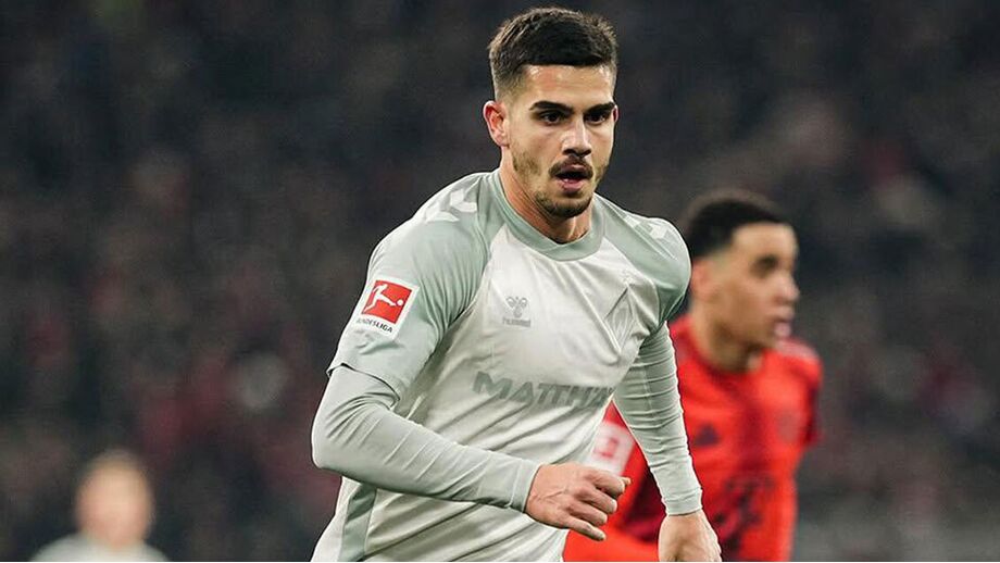 André Silva, avançado português