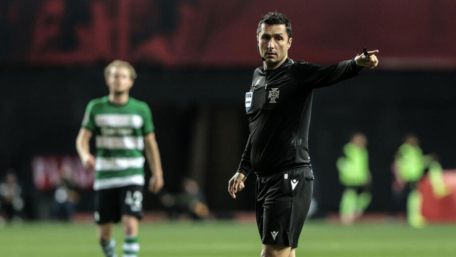 Árbitro Tiago Martins em foco